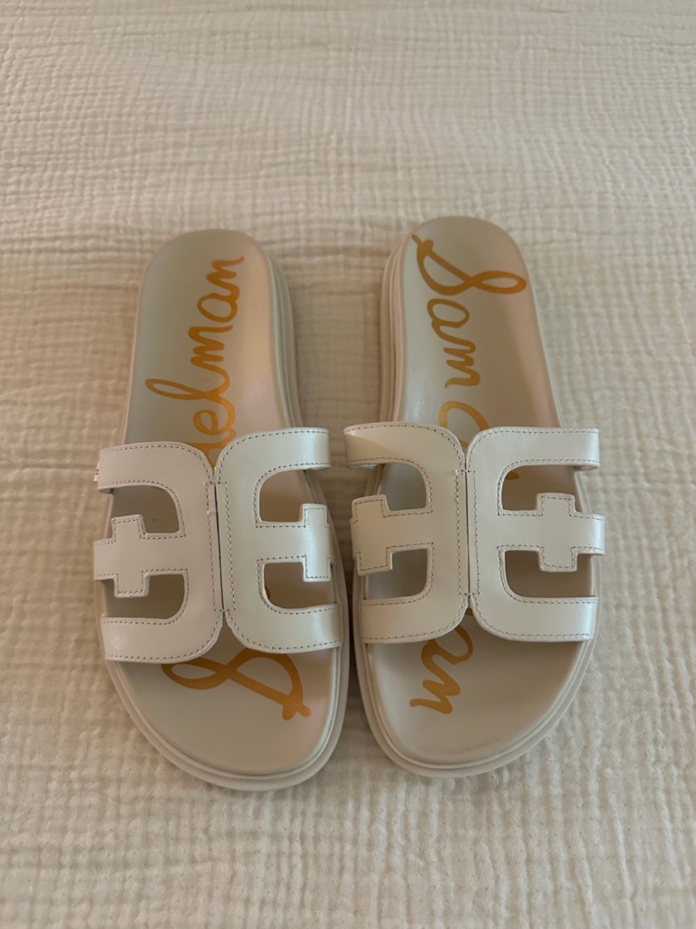 Sam Edelman White Logo-Cutout Leather Slide Sandals